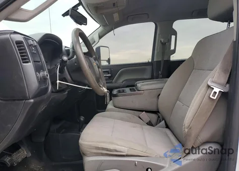 2015 Chevrolet Silverado K2500 Heavy Duty from USA, damaged, VIN 1GC1KUEG4FF673911